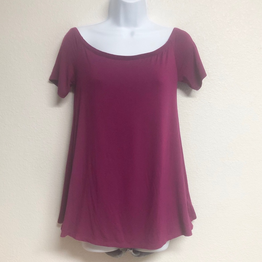 Magenta Off Shoulder Top - Picture 2 of 4